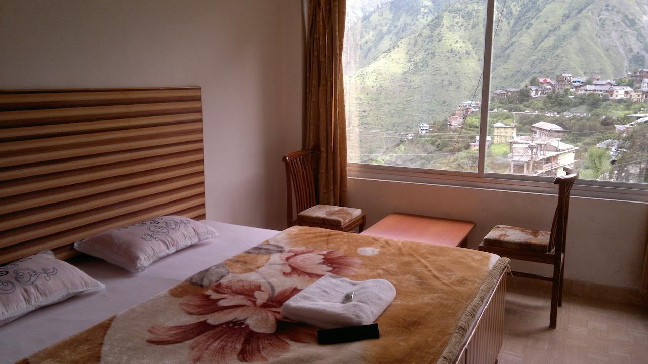 Hotel Bharmour View Brāhmaur Exteriör bild