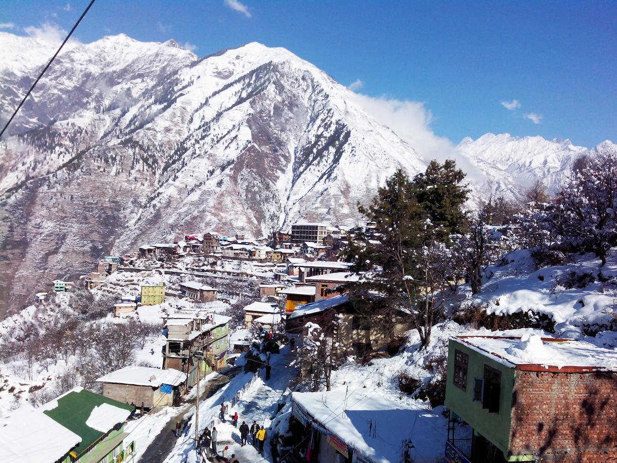 Hotel Bharmour View Brāhmaur Exteriör bild