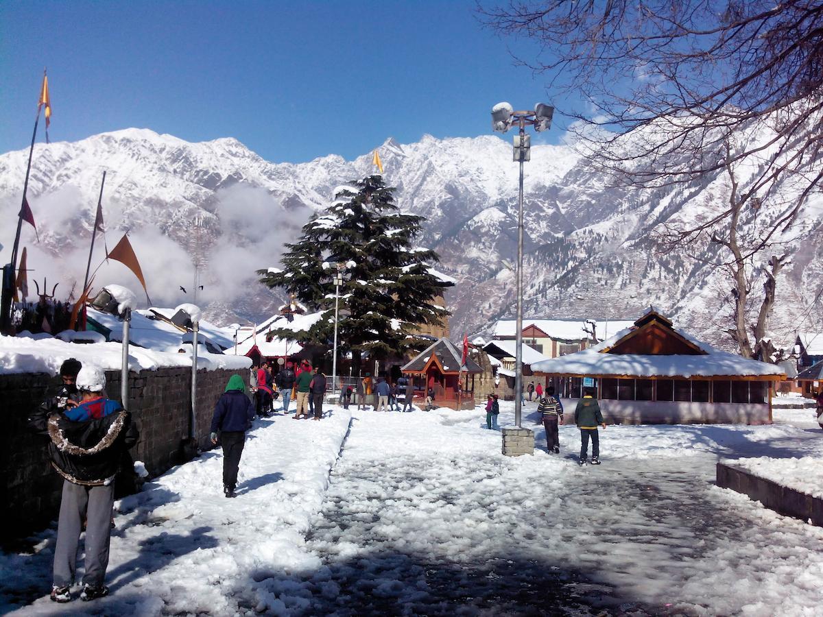 Hotel Bharmour View Brāhmaur Exteriör bild